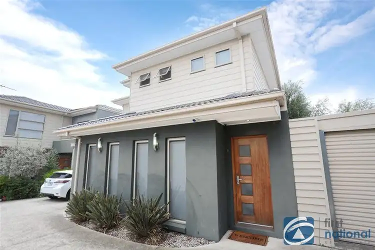 2/28 Harrison Street, Deer Park VIC 3023