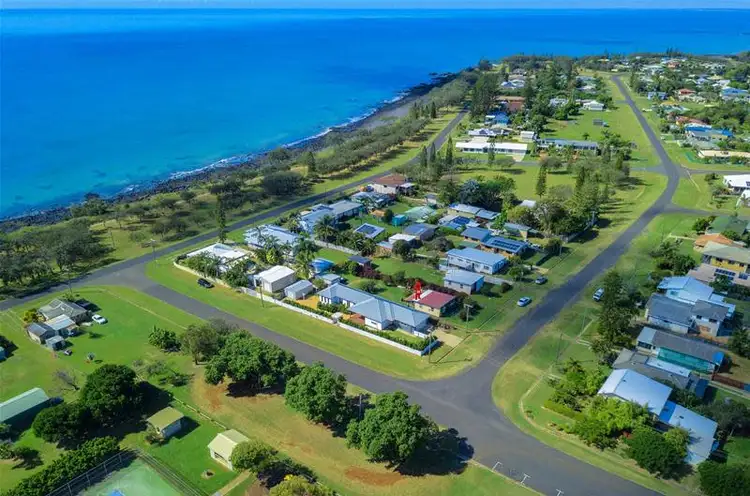 71 Bathurst Street, Elliott Heads QLD 4670