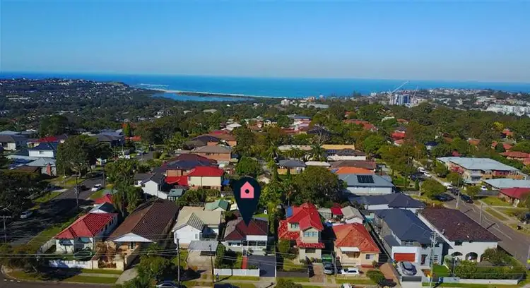 Sixth view of Homely house listing, 135 Alfred Street, Narraweena NSW 2099