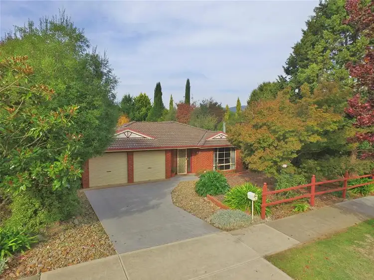 12 Mount Porepunkah Road, Bright VIC 3741