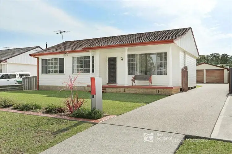 12 Raggatt Crescent, Edgeworth NSW 2285
