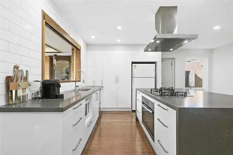 18 Clivedon Court, Leopold VIC 3224