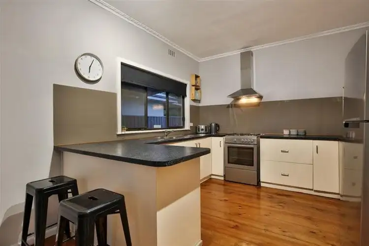 Sixth view of Homely house listing, 5 Steven Street, Mildura VIC 3500