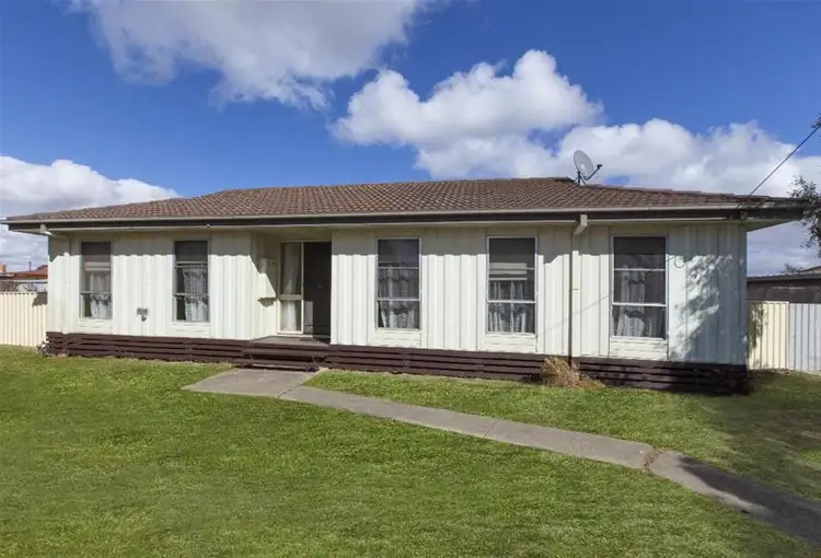 13 Grevillea Court, Ararat VIC 3377
