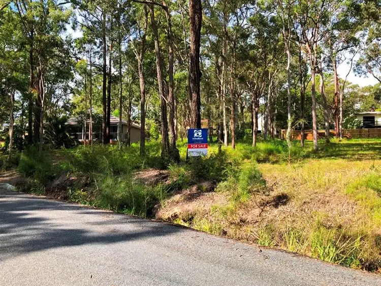 22 Pleasant View Parade, Bundabah NSW 2324