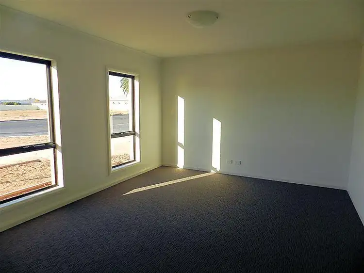 Fifth view of Homely house listing, 517 Ontario Avenue, Mildura VIC 3500