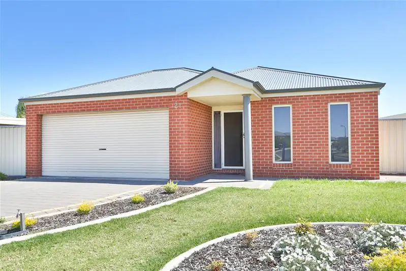 Main view of Homely house listing, 21 Hollywood Boulevard, Mildura VIC 3500
