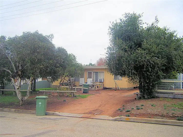 Fifth view of Homely unit listing, 1-5/11 Pooley Street, Buronga NSW 2739