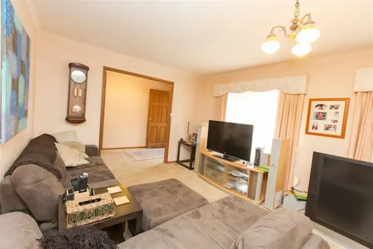 Second view of Homely house listing, 3 Nancy Court, Mildura VIC 3500