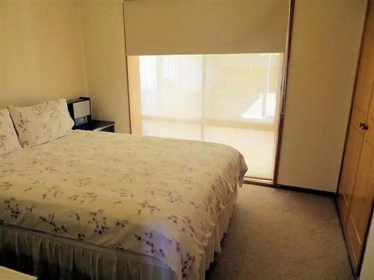 Fifth view of Homely house listing, 10 Jobson Court, Mildura VIC 3500