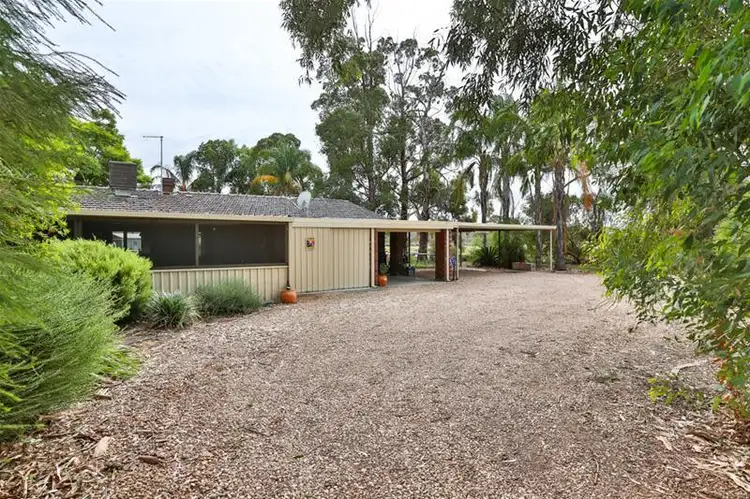 49a Blake Road, Iraak VIC 3494