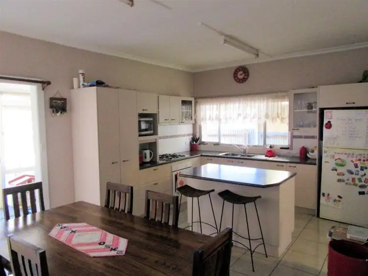 Third view of Homely house listing, 4 Victoria Court, Mildura VIC 3500