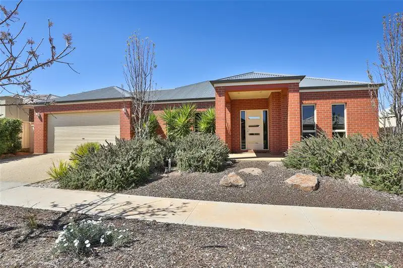 Main view of Homely house listing, 6 Nicholas Avenue, Mildura VIC 3500