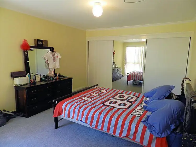 Sixth view of Homely townhouse listing, 4 Kiewa Avenue, Red Cliffs VIC 3496