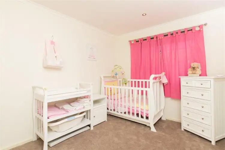 Seventh view of Homely house listing, 10 Wisteria Way, Mildura VIC 3500