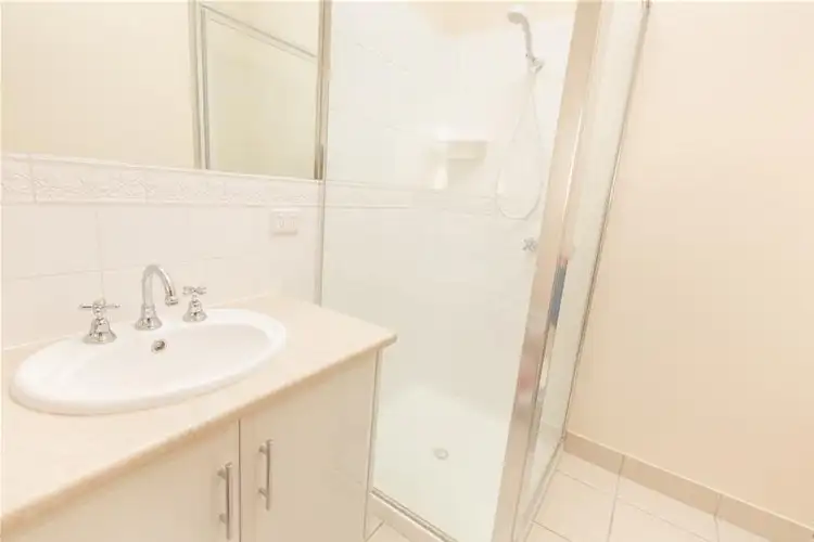 Seventh view of Homely townhouse listing, 527 Walnut Avenue, Mildura VIC 3500