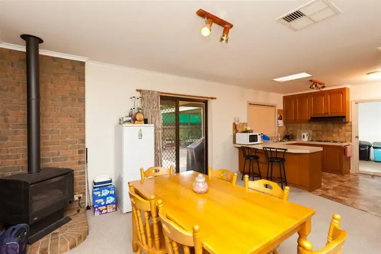 Fifth view of Homely house listing, 18 Smith Close, Mildura VIC 3500