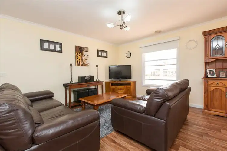 Seventh view of Homely house listing, 10 Bushland Rise, Koorlong VIC 3501