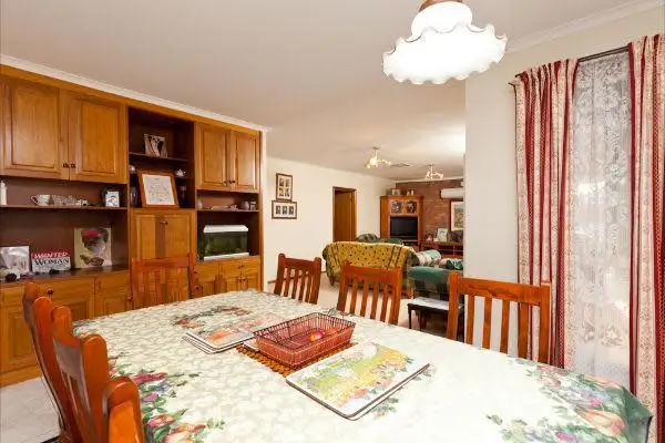 Fifth view of Homely house listing, 19 Primrose Drive, Mildura VIC 3500