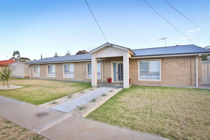 Main view of Homely house listing, 19 Steven Street, Mildura VIC 3500