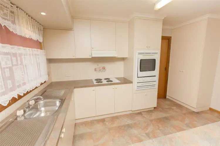Third view of Homely townhouse listing, 2a Kalimna Drive, Mildura VIC 3500