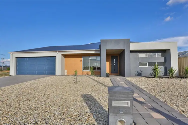 2 Eve Court, Mildura VIC 3500