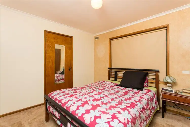 Sixth view of Homely house listing, 6 Myrtle Court, Irymple VIC 3498