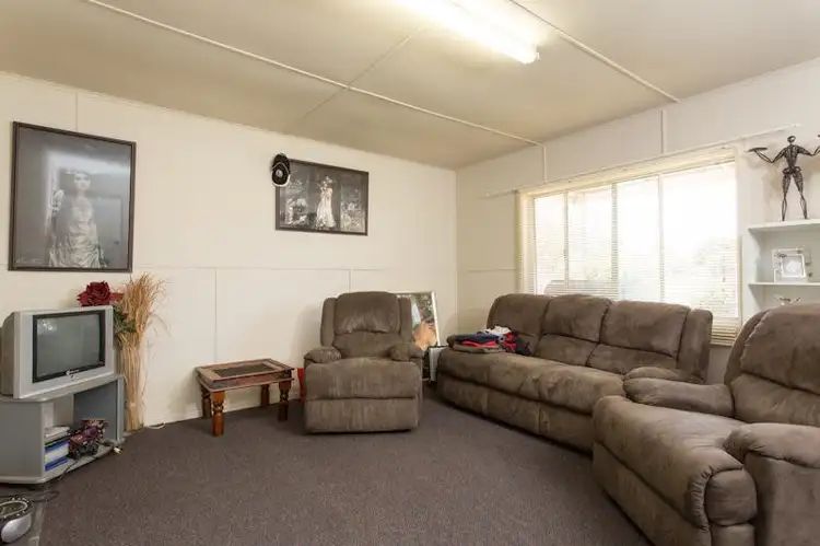 Fifth view of Homely house listing, 4 Litchfield Street, Merbein VIC 3505