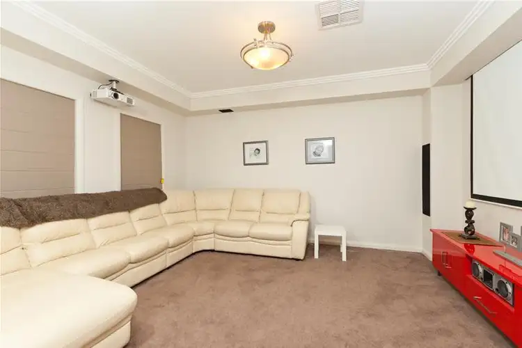 Seventh view of Homely house listing, 4 Kittyhawk Court, Mildura VIC 3500