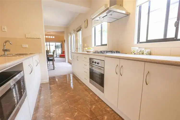 Fifth view of Homely townhouse listing, 82 Orange Avenue, Mildura VIC 3500