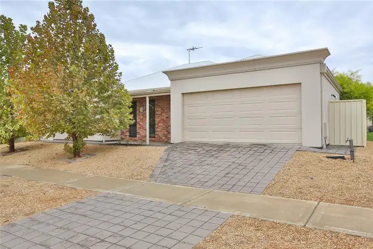 33 Carfora Drive, Mildura VIC 3500