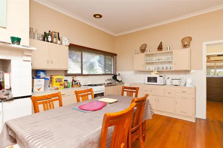 Fourth view of Homely house listing, 2 Victoria Court, Mildura VIC 3500