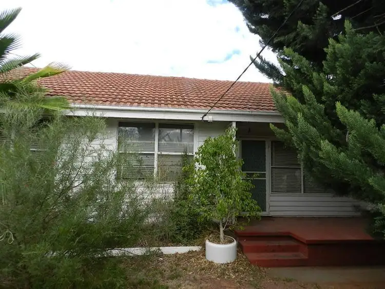 9 Hazeldene Street, Mildura VIC 3500