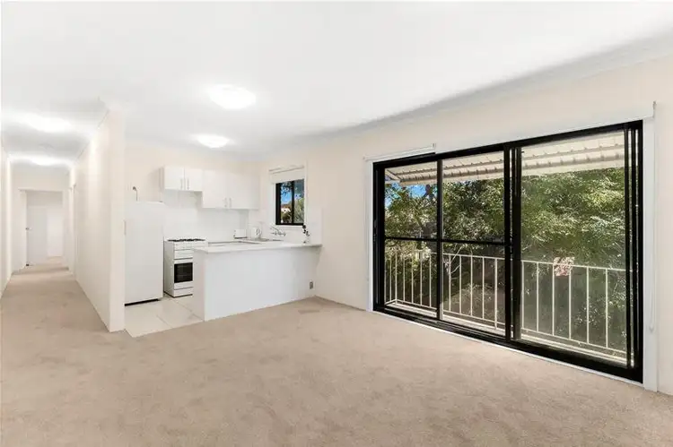 8/64 Arthur Street, Marrickville NSW 2204