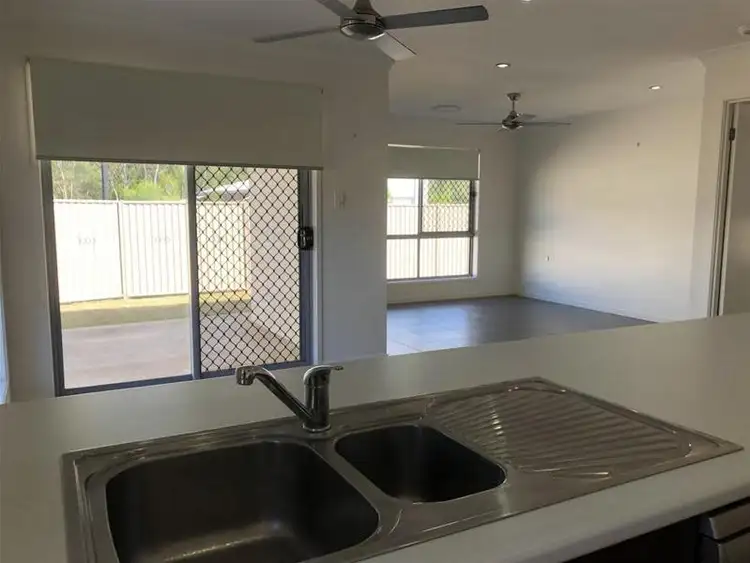 Sixth view of Homely house listing, 32 Ellem Drive, Chinchilla QLD 4413