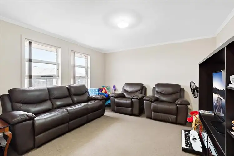 Second view of Homely house listing, 5 Jollies Court, Seaford Meadows SA 5169