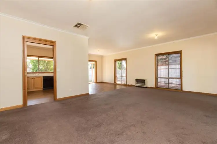 Second view of Homely house listing, 3 Quail Court, Mildura VIC 3500