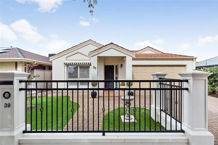 Second view of Homely house listing, 39 Wattle Avenue, Hove SA 5048