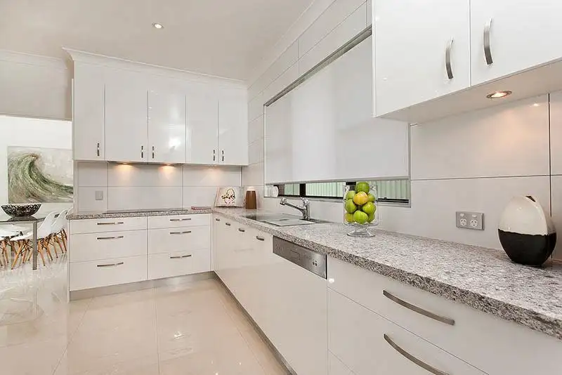 Main view of Homely villa listing, 7/102-104 Kingsway, Woolooware NSW 2230