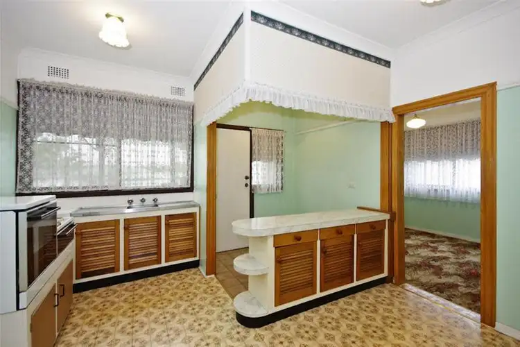 Fourth view of Homely house listing, 5 Gloucester Cr, Dapto NSW 2530