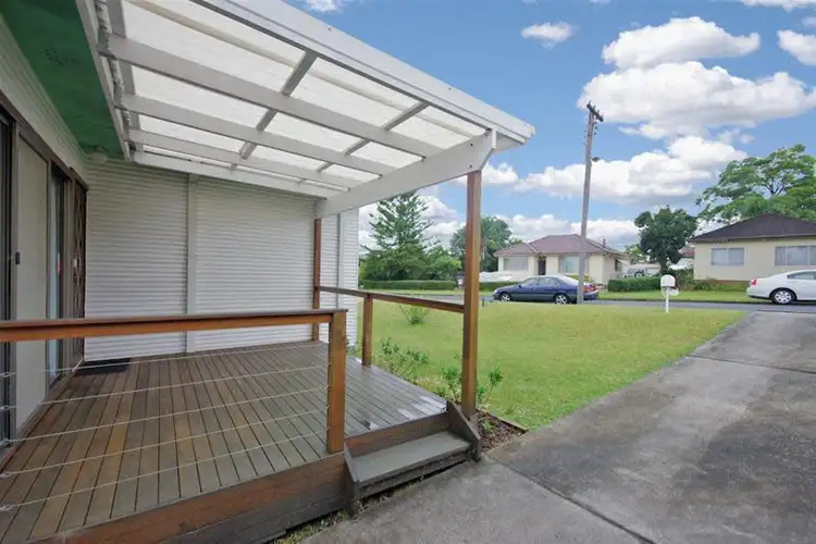 Fifth view of Homely house listing, 5 Gloucester Cr, Dapto NSW 2530