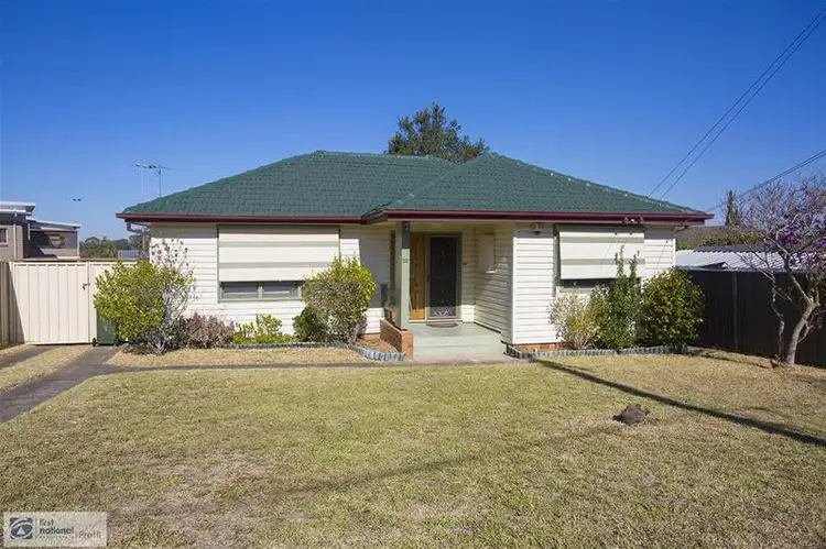 52 Warrigo Street, Sadleir NSW 2168
