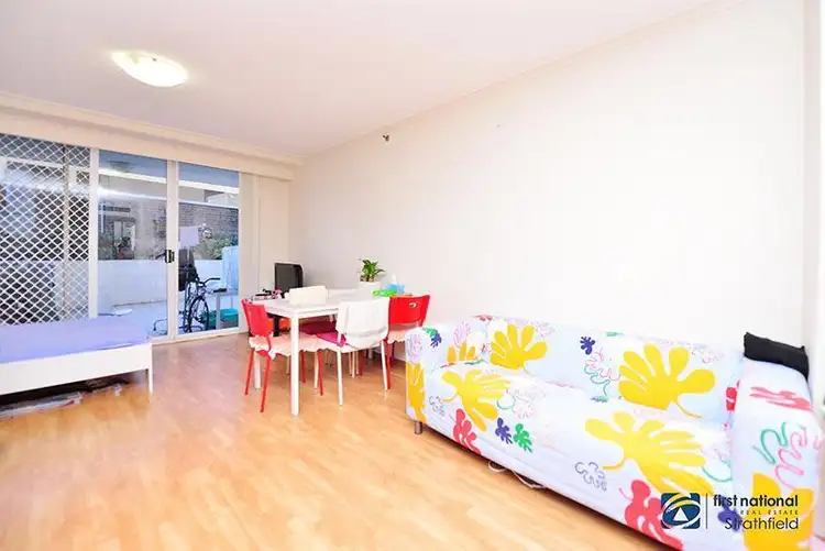 Second view of Homely apartment listing, 5/569 George Street, Sydney NSW 2000