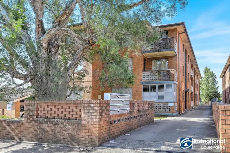 14/4 Child Street