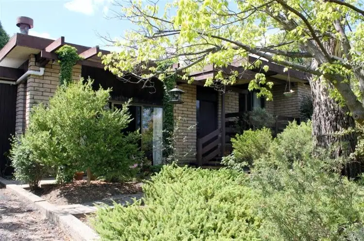 13 Nyssa Street, Armidale NSW 2350