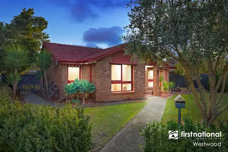 Second view of Homely house listing, 5 Dobell Crescent, Werribee VIC 3030