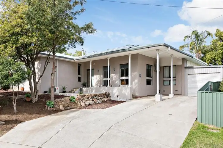 8 Glenloth Drive, Happy Valley SA 5159