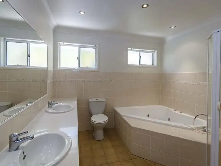 Seventh view of Homely villa listing, 19 Stanhill Drive, Chevron Island QLD 4217