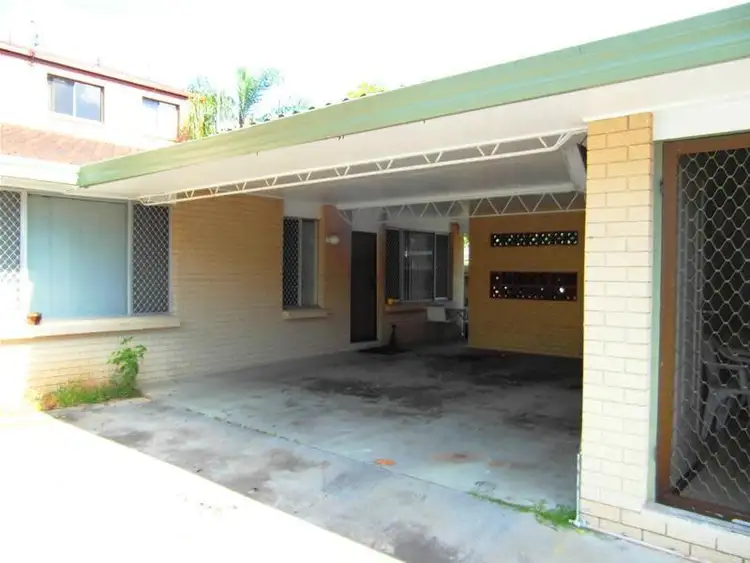 Second view of Homely block of units listing, 5 Parnoo Street, Chevron Island QLD 4217