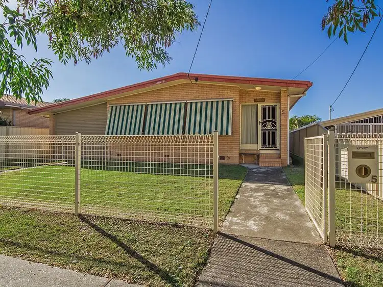 Main view of Homely house listing, 5 Fiona Street, Biggera Waters QLD 4216